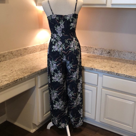 Loft Outlet Jumpsuit - Picture 5 of 8